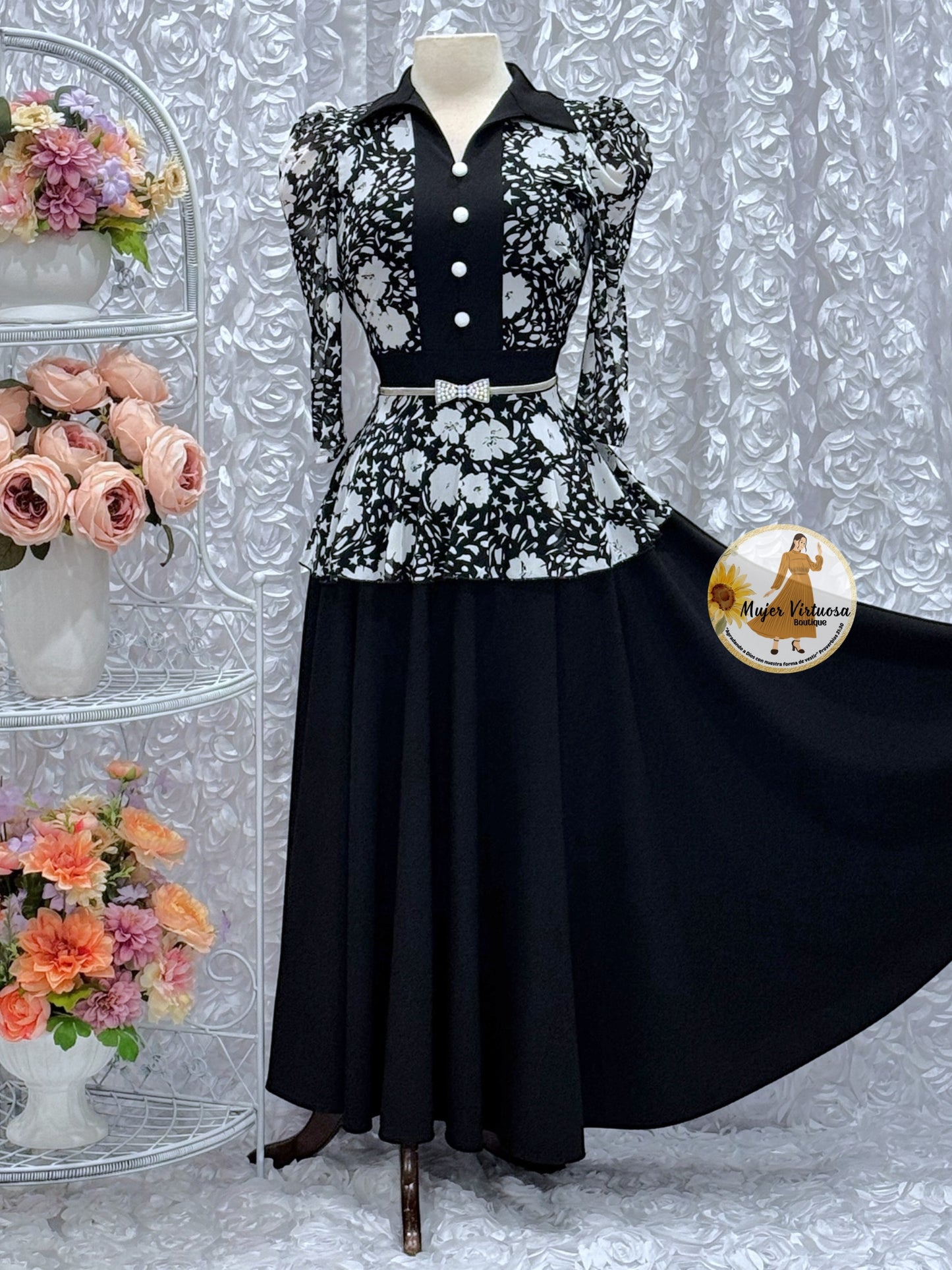 Analy Black & White Flowers Dress