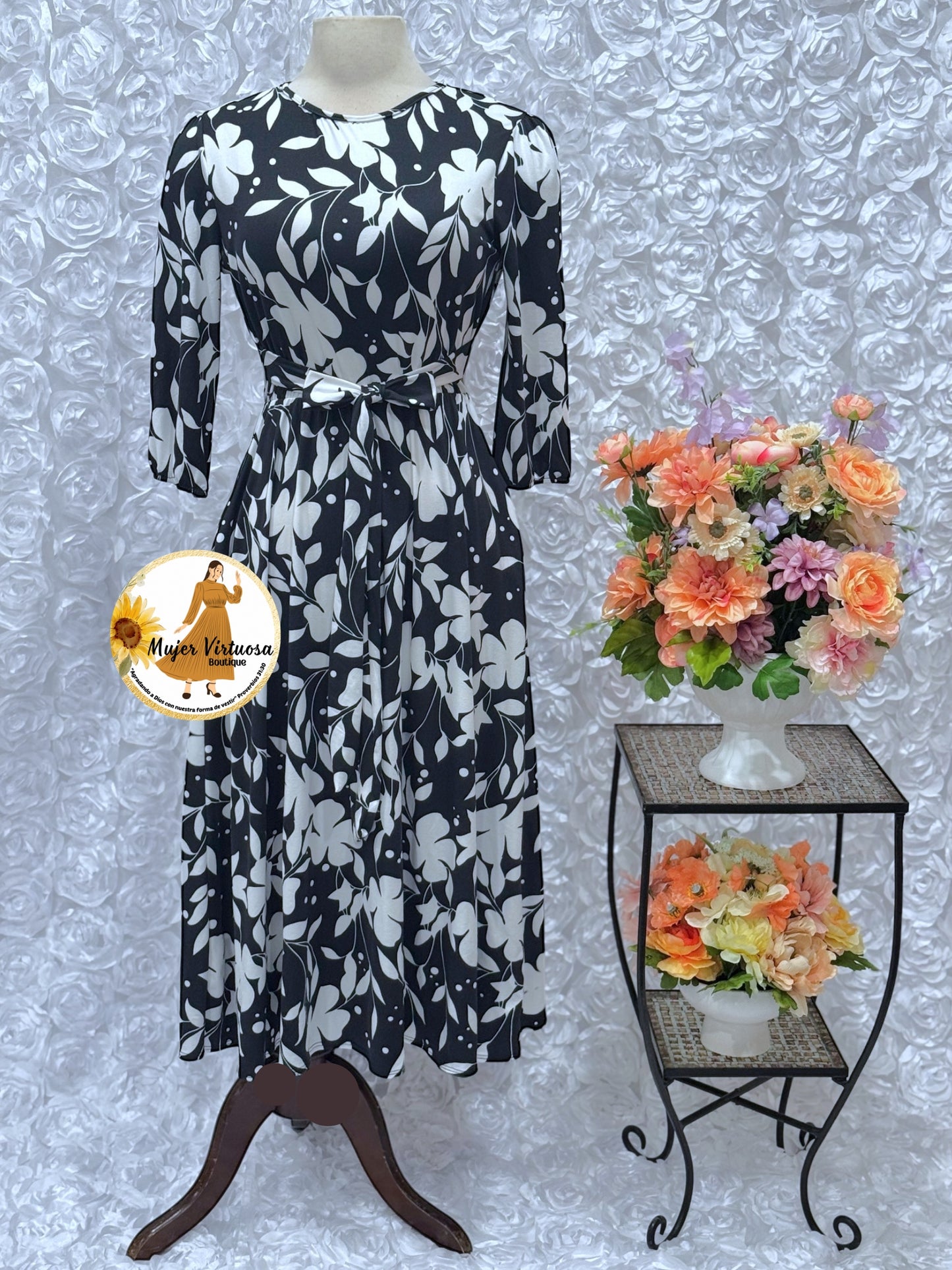 Adele Black/White Midi Dress