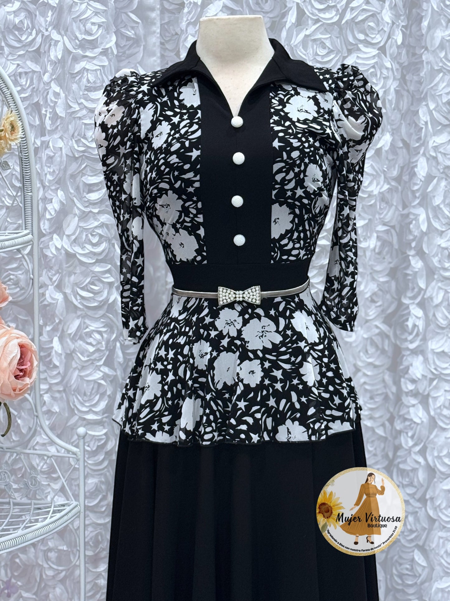 Analy Black & White Flowers Dress