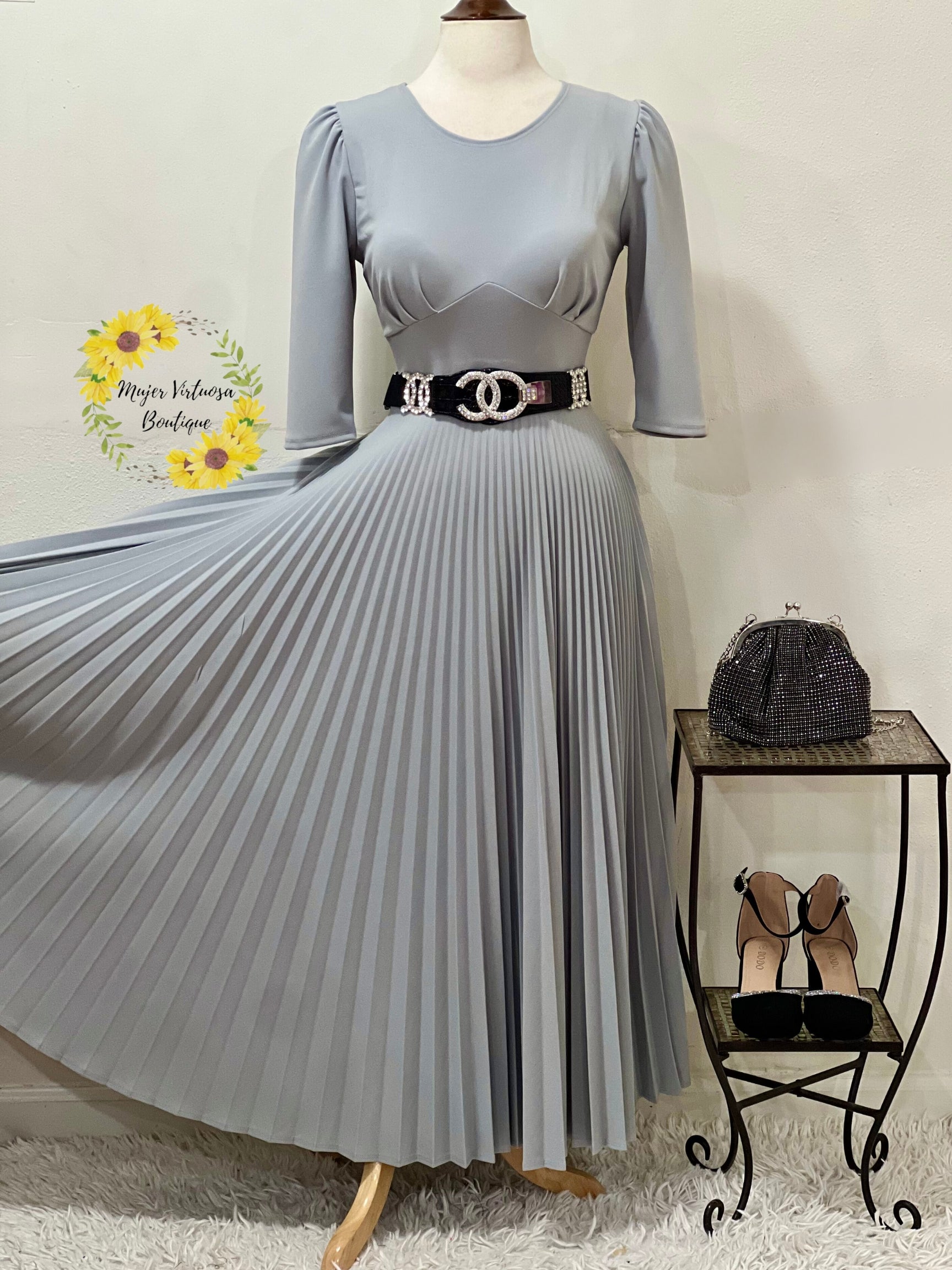 light grey pleated dress Pleated Button Dress Light Grey Size 3