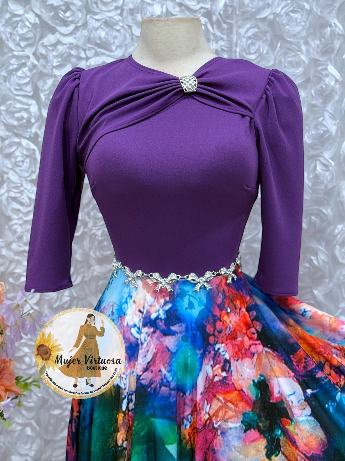 Elegant Silver Bows Belt