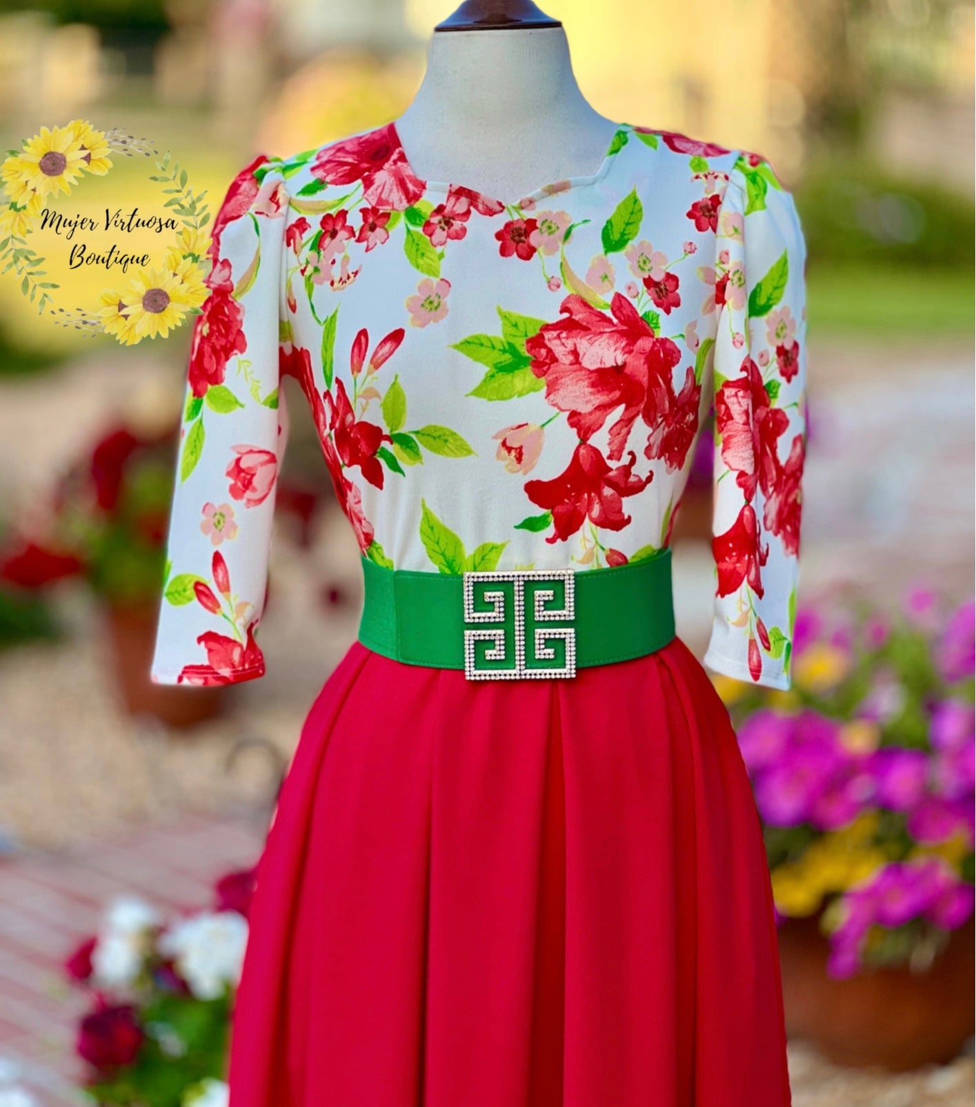 Red Floral Dress con Paletones