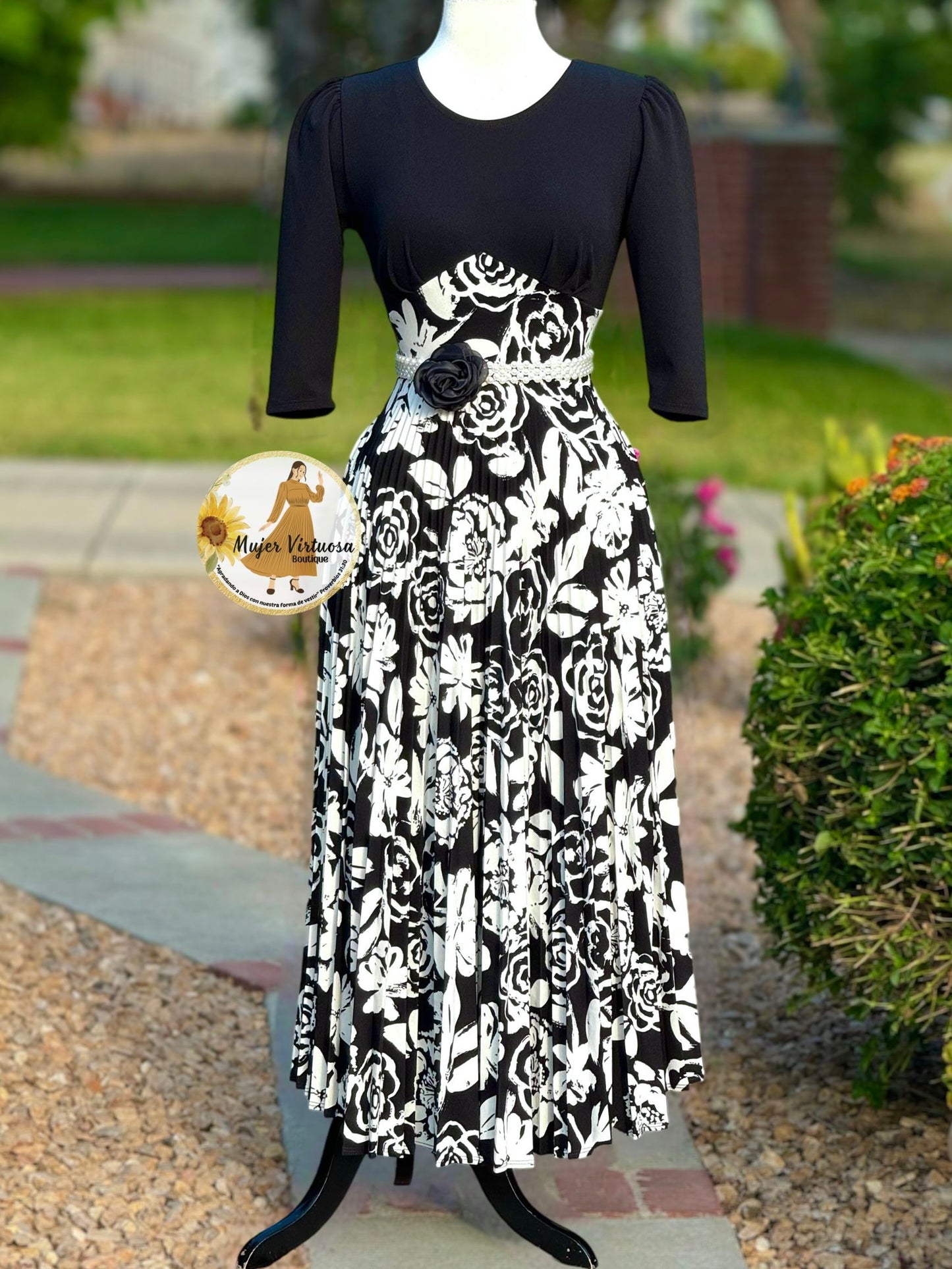 Cristel Black Floral Pleated Dress