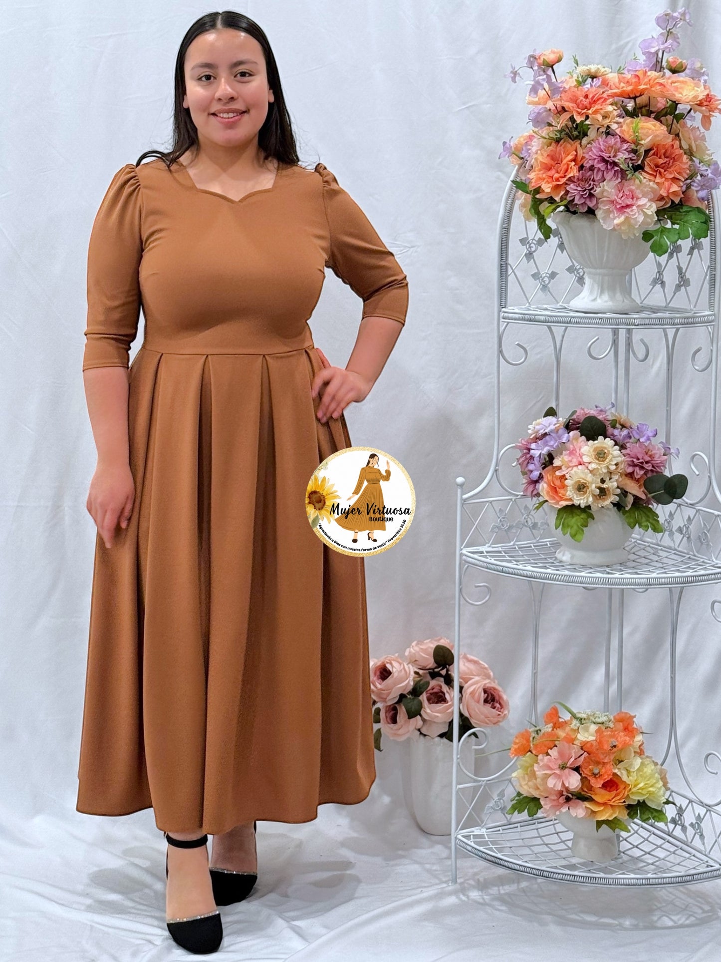 Jasmine Caramel Dress con Paletones