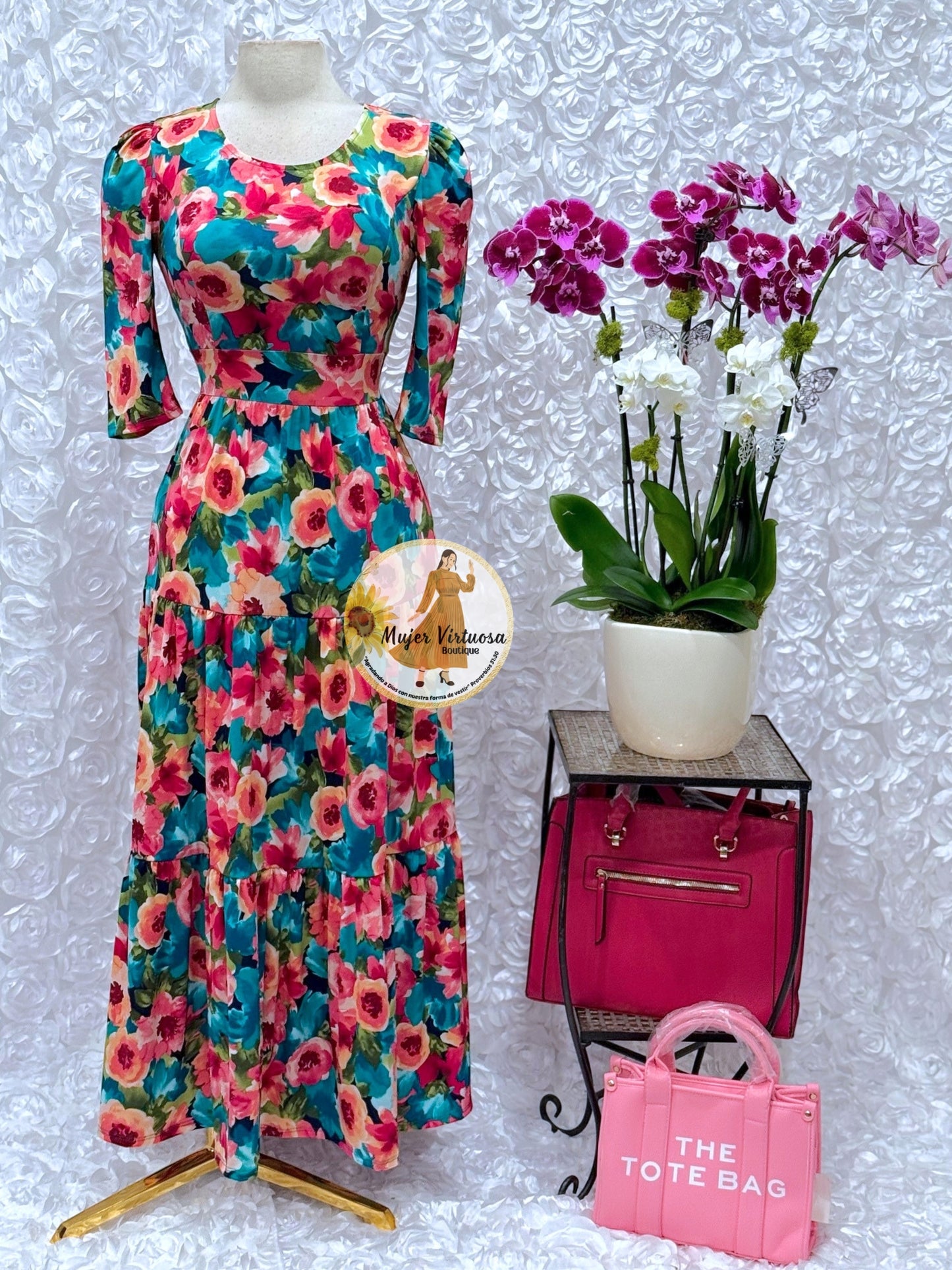 “Sunny days” Navy Floral Dress
