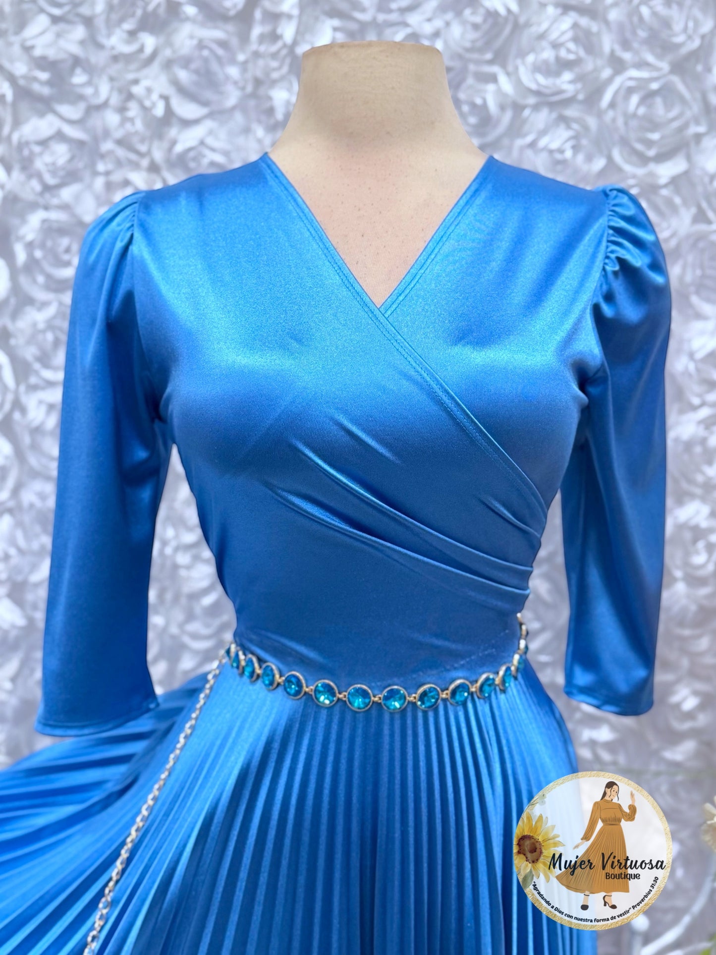 Aqua & Gold Chain Belt