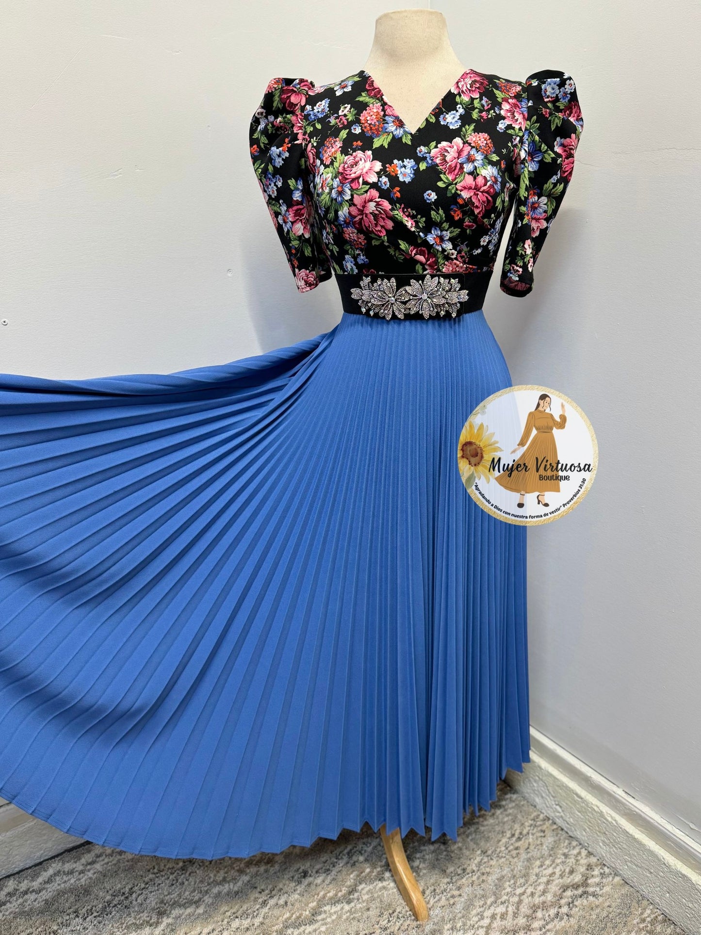 Jessica Black & Blue Floral Pleated Dress