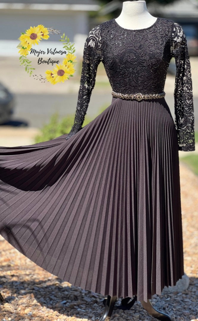 Alida Elegant Black Pleated Dress