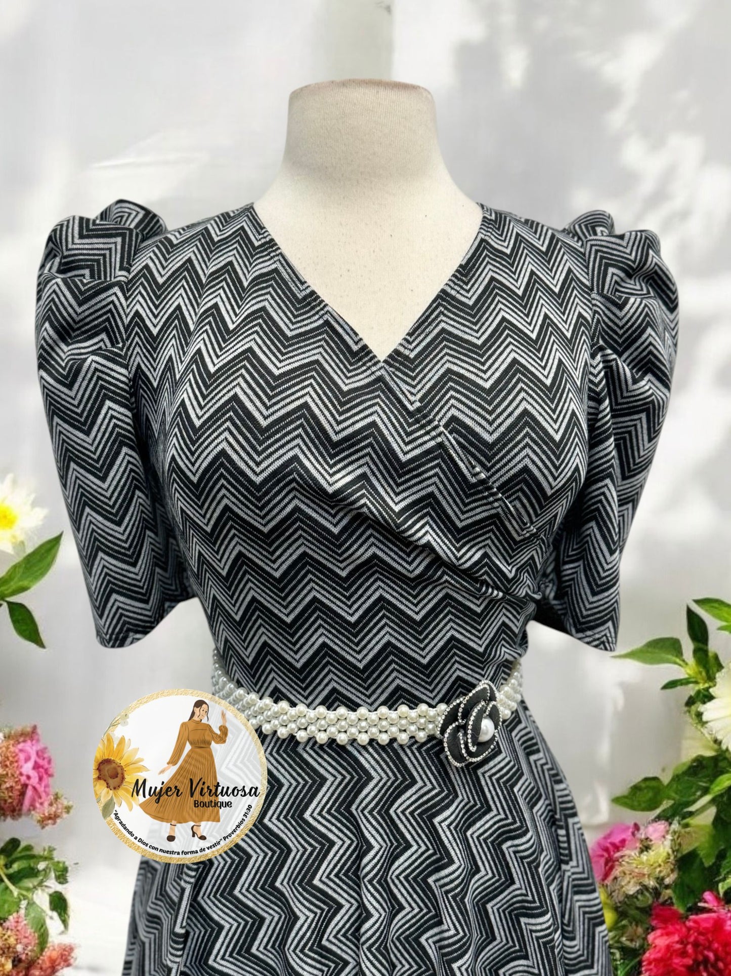 Susan Black & Grey Zigzag Print Dress