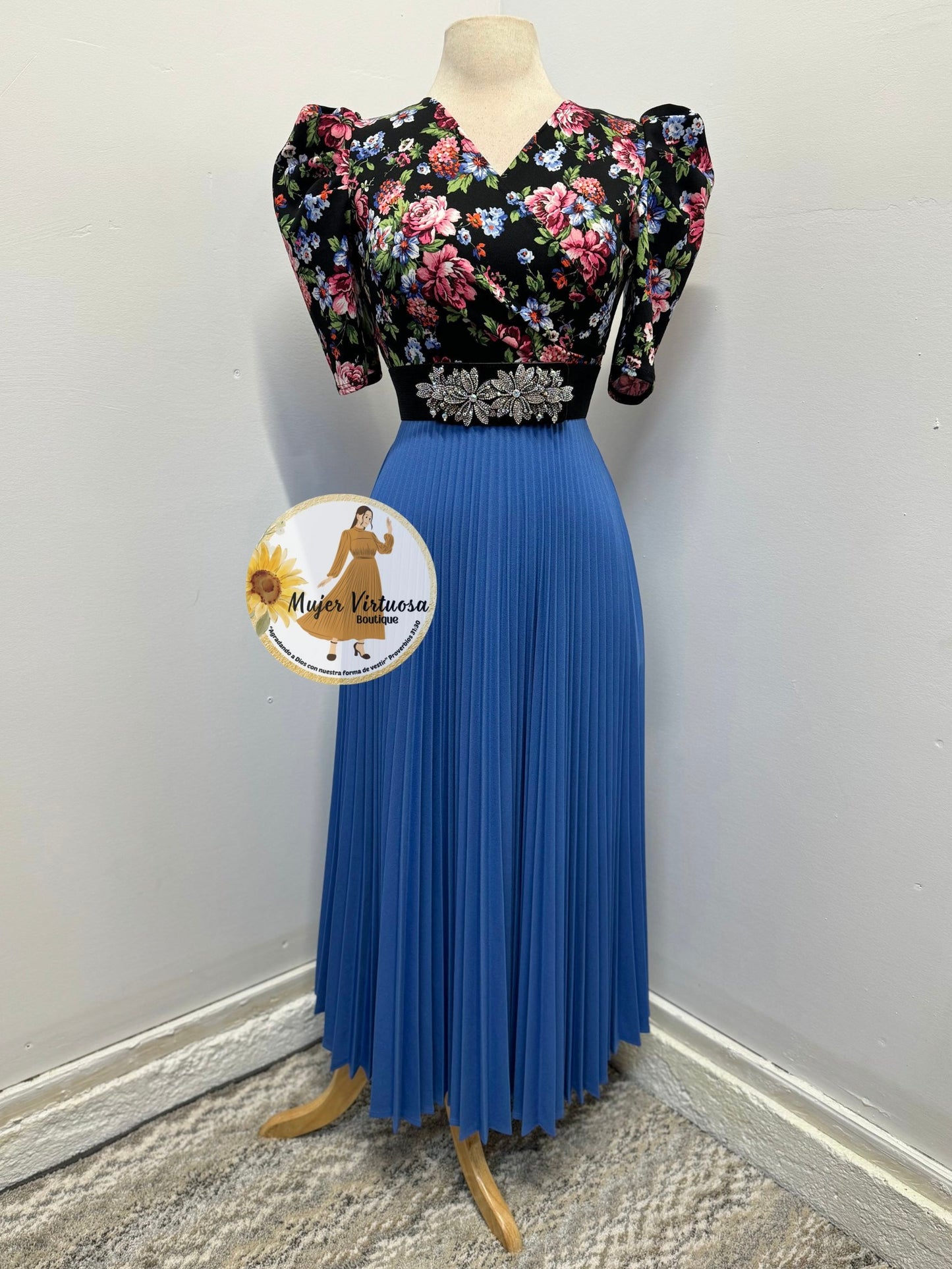 Jessica Black & Blue Floral Pleated Dress