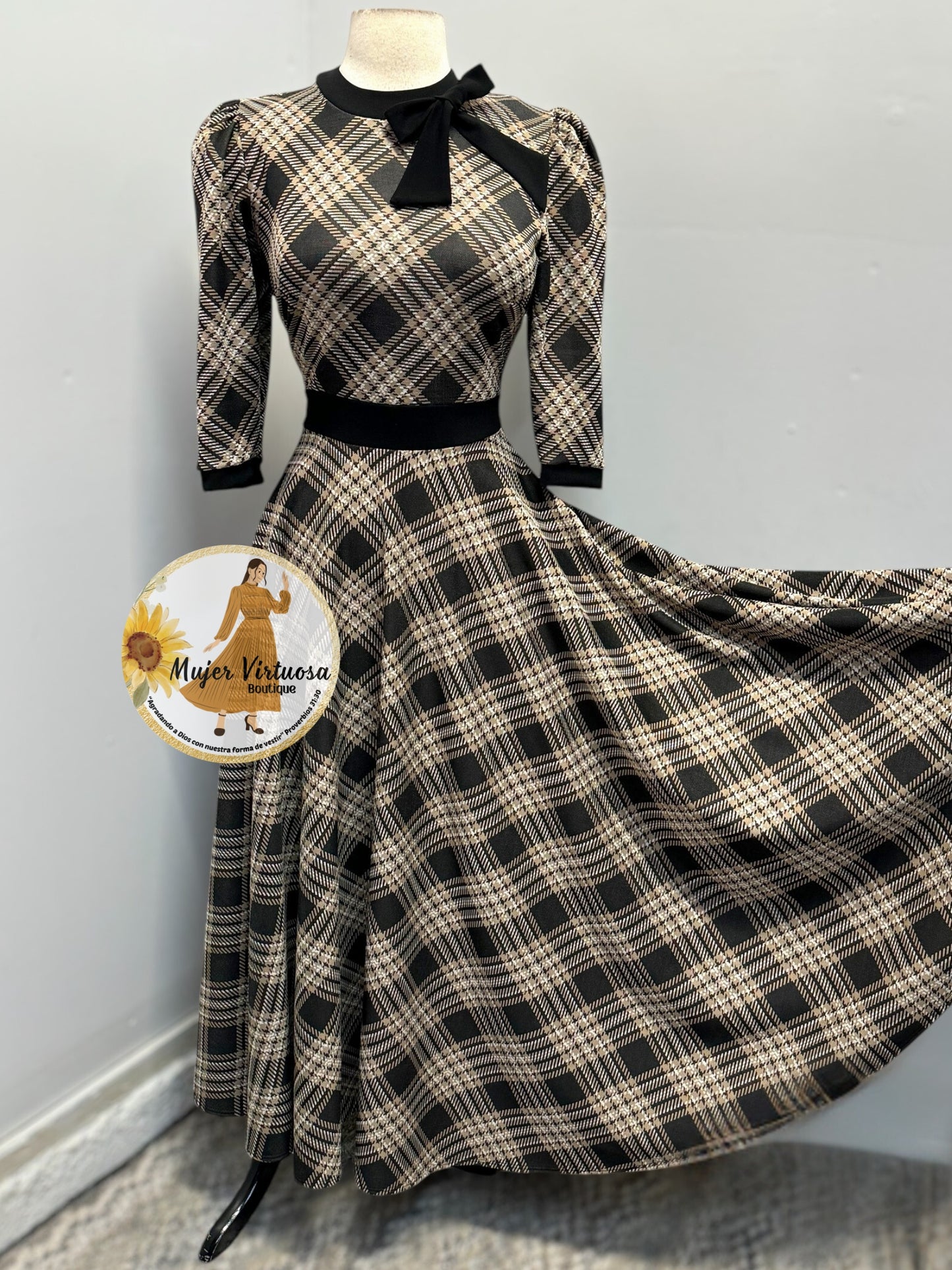 Juliette Black & Beige Plaid Dress