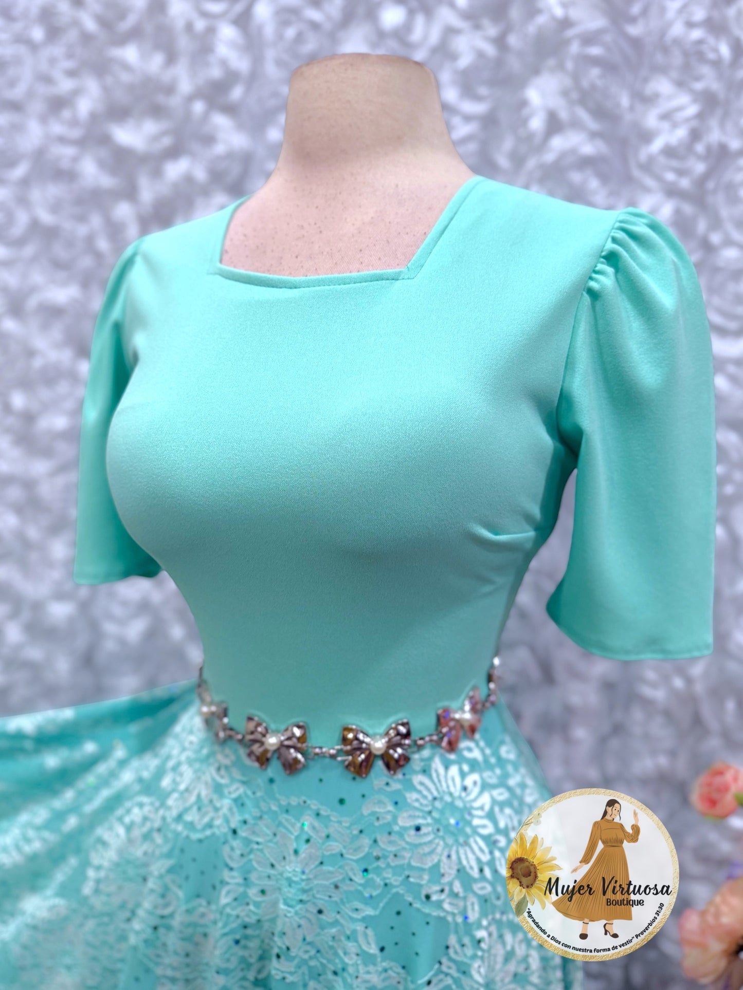 Leonor Mint Lace Dress