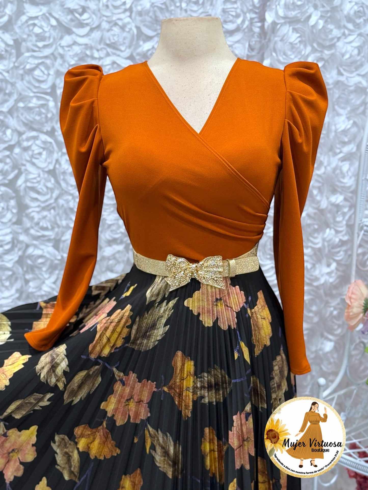 Cinto Color Oro con Moño