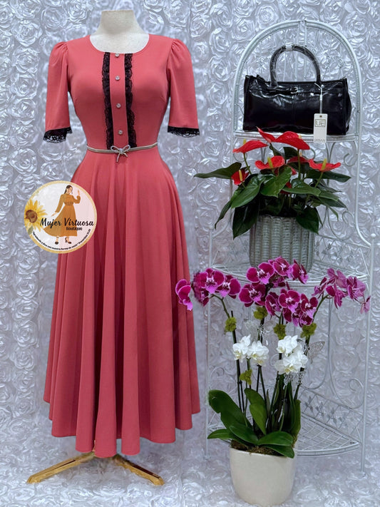 Eleanore Rosa Viejo Dress