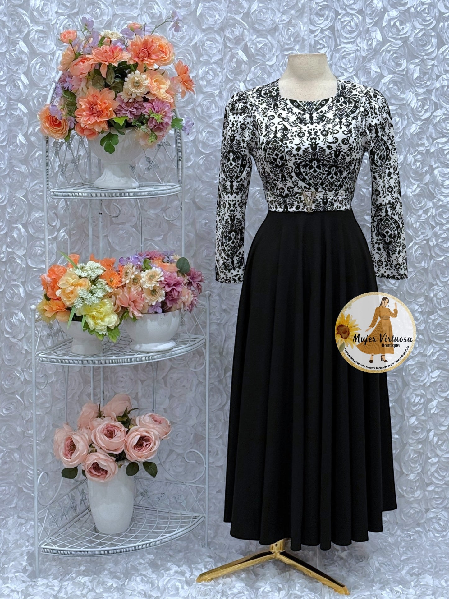 Nadia Black/White Floral Dress