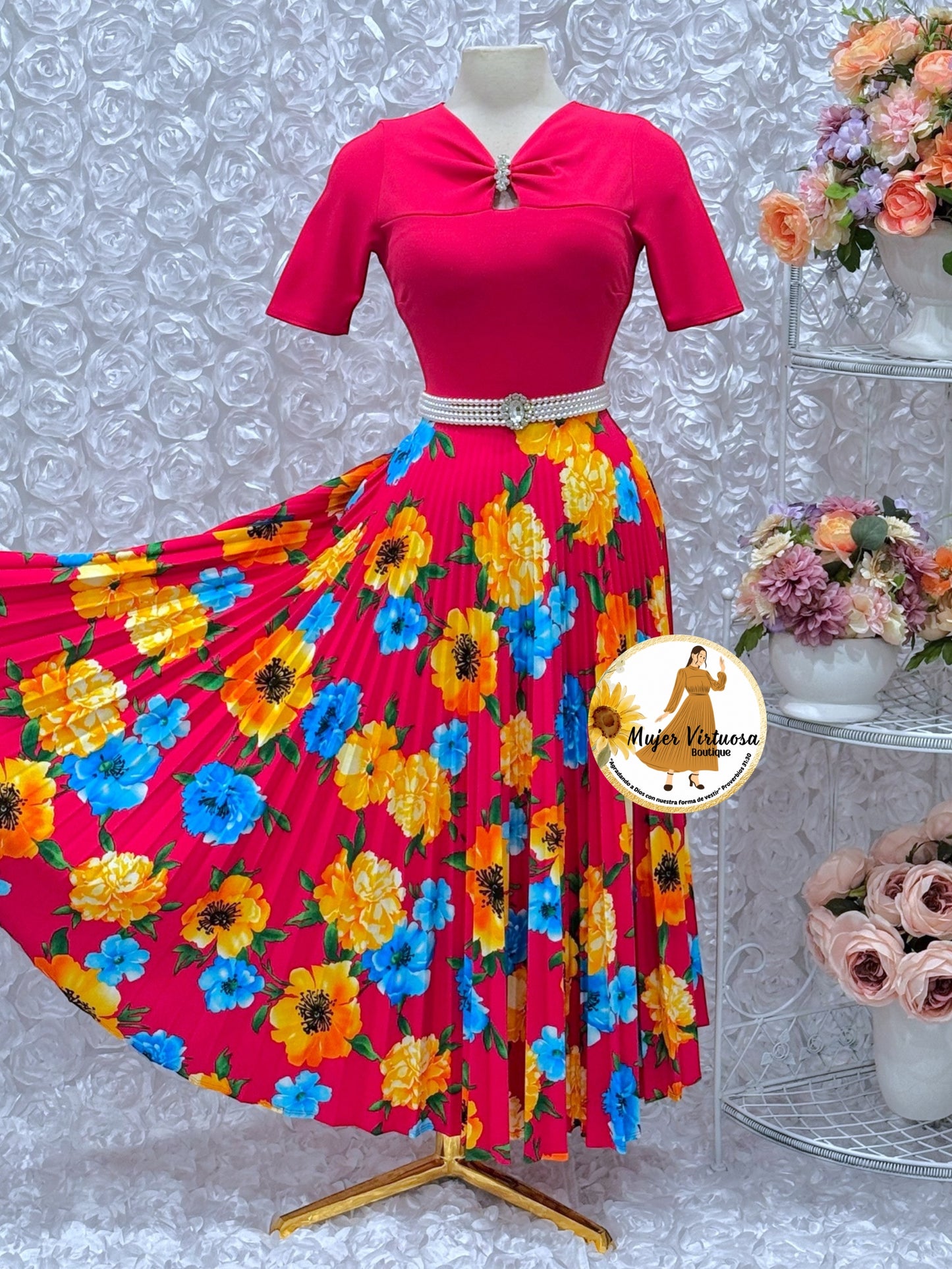 Sandy Fucsia Floral Pleated Dress