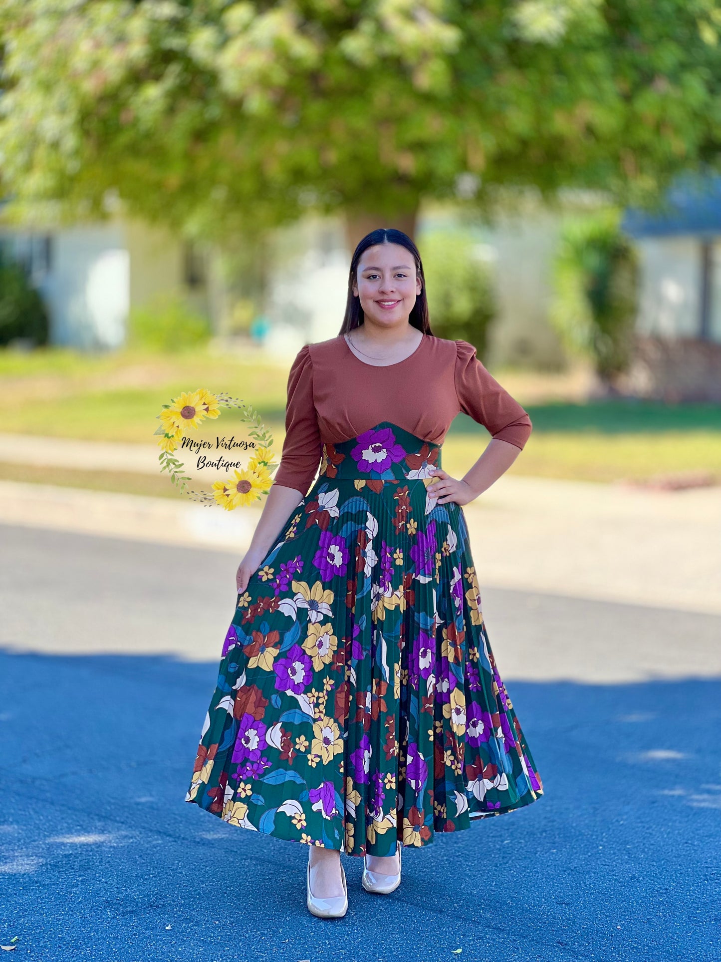 Cristel Caramelo Floral Pleated Dress