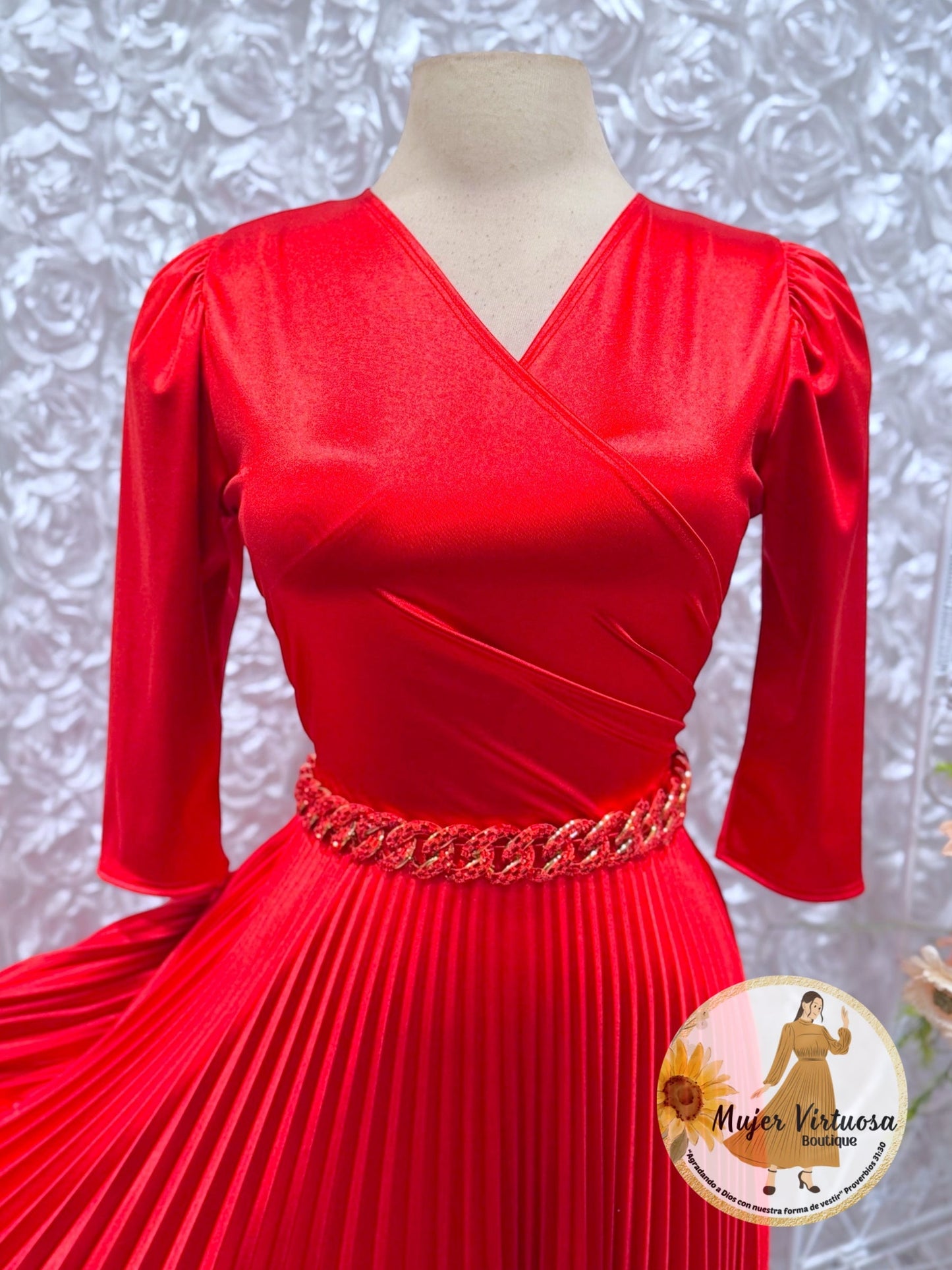 Red & Gold Chain Belt