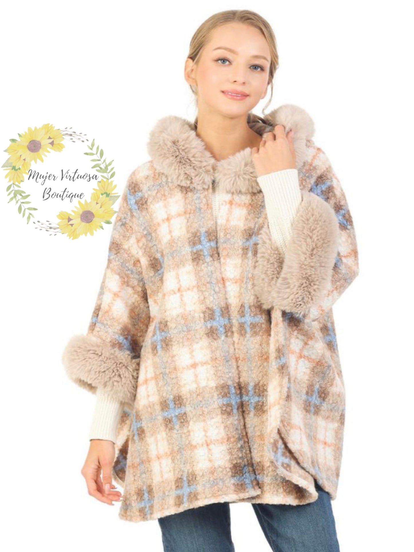 Abrigo (Poncho) Elegante Color Beige